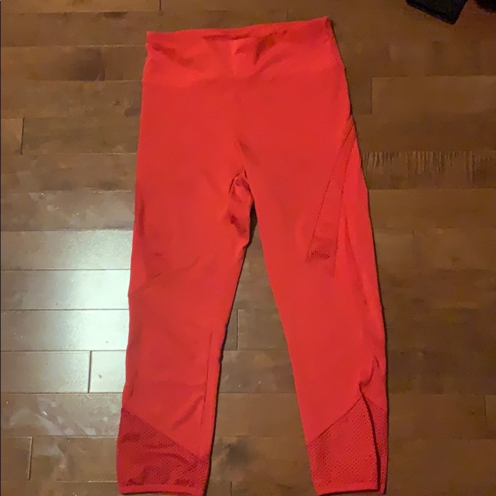 Red workout gym leggings